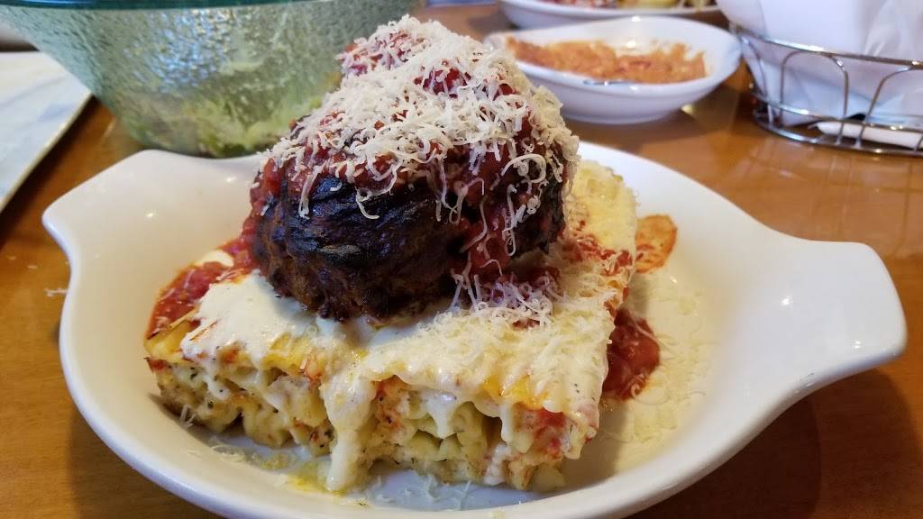 Olive Garden Italian Restaurant | meal takeaway | 2285 Greeley Mall, Greeley, CO 80631, USA | 9703533808 OR +1 970-353-3808