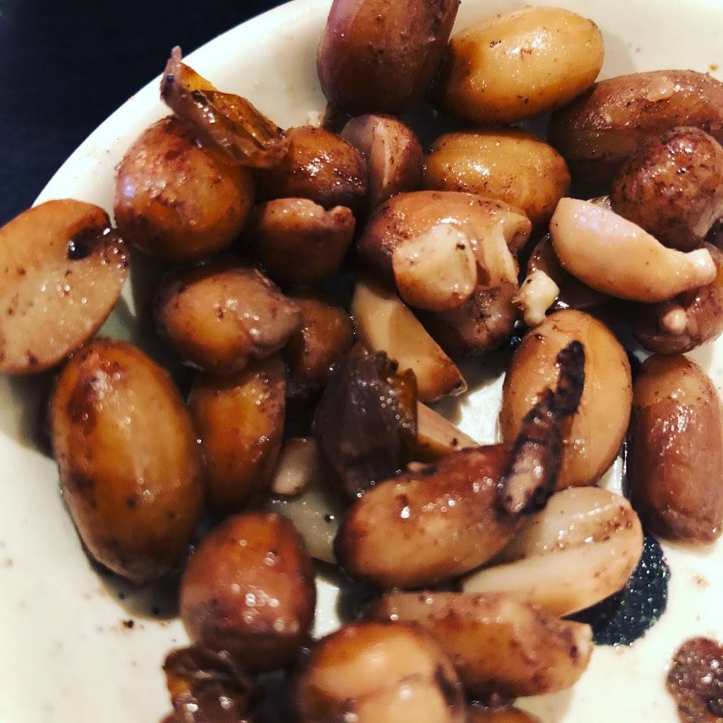 老華西街 | restaurant | 84 02 Broadway, Queens, NY 11373, USA | 7184788988 OR +1 718-478-8988