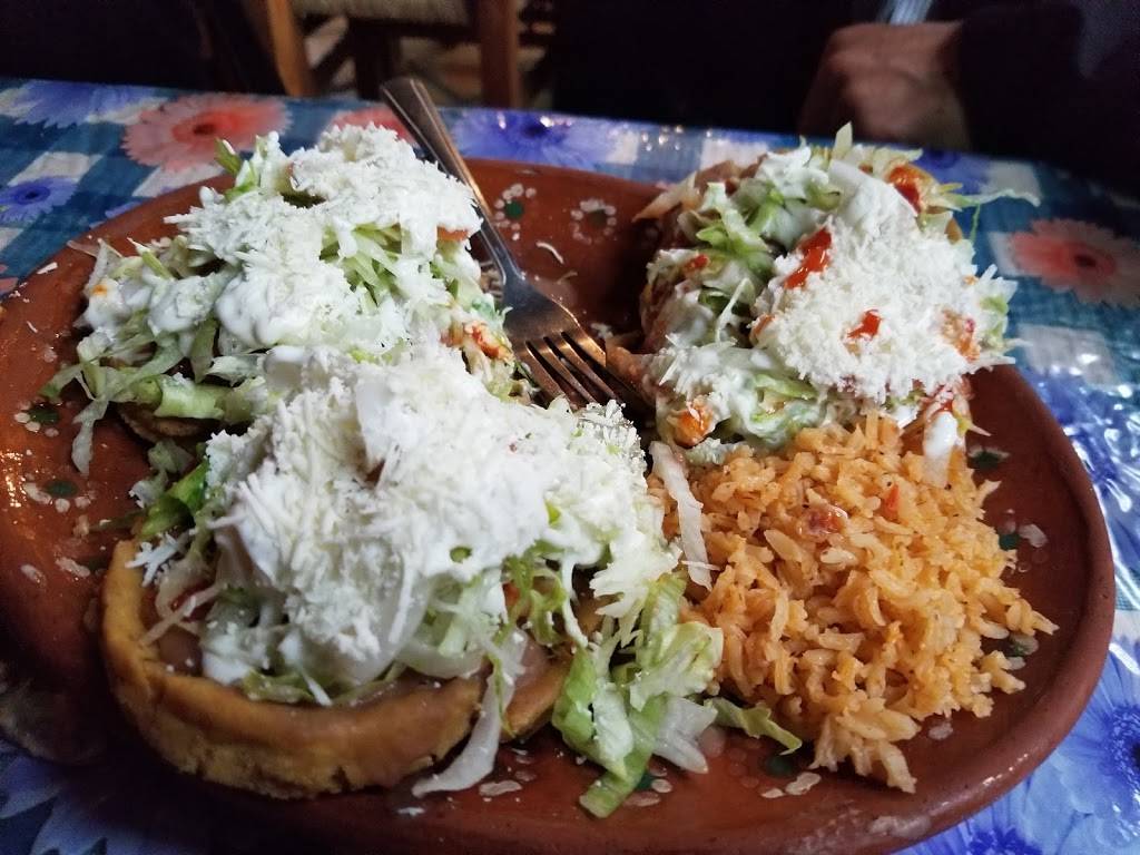 El Portal | restaurant | Carretera, Rosarito - Ensenada Km, 41707 B.C., Mexico | 016611147750 OR +52 661 114 7750