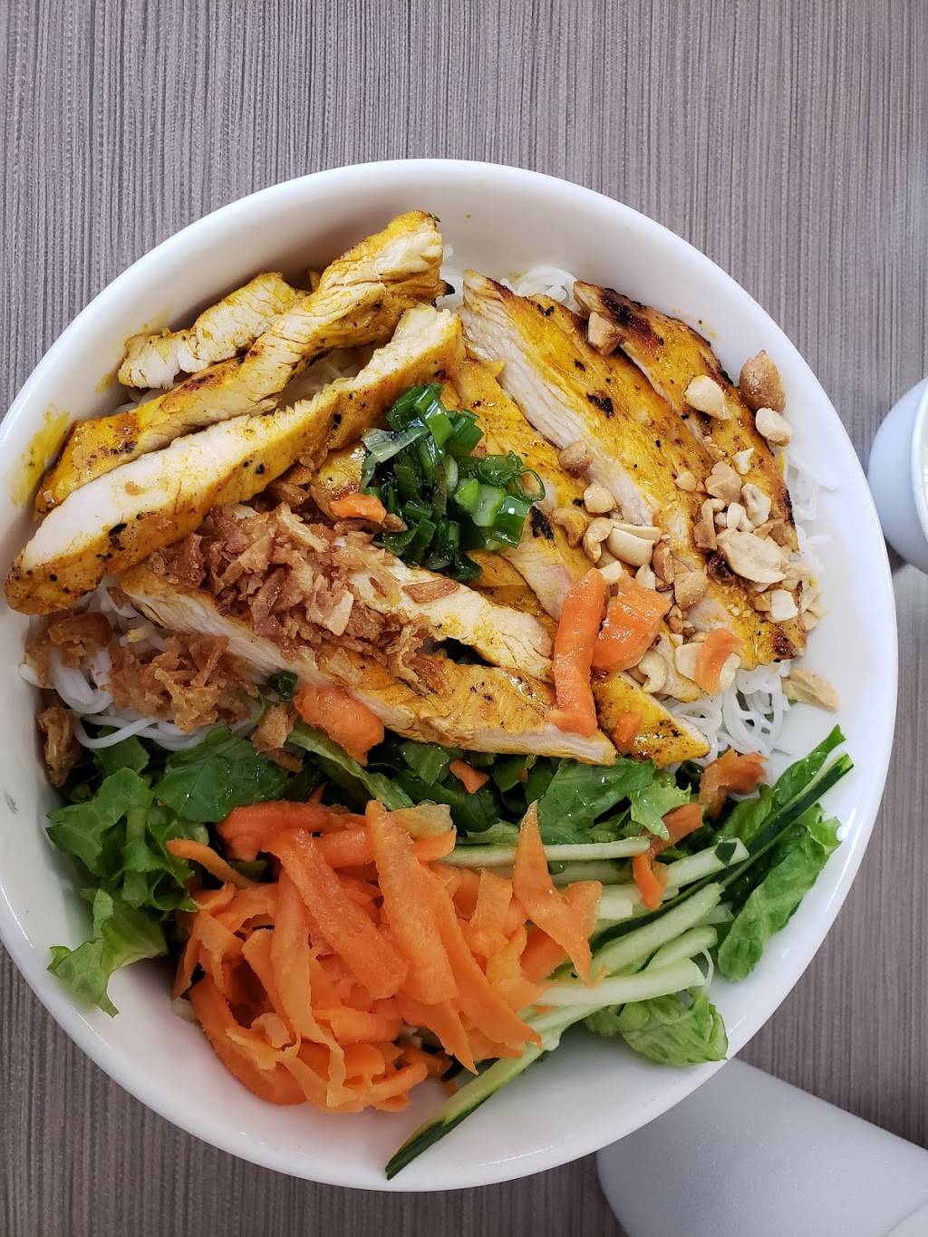 Kims Pho & Grill | restaurant | 11550 Louetta Rd #100a, Houston, TX 77070, USA | 7133800088 OR +1 713-380-0088