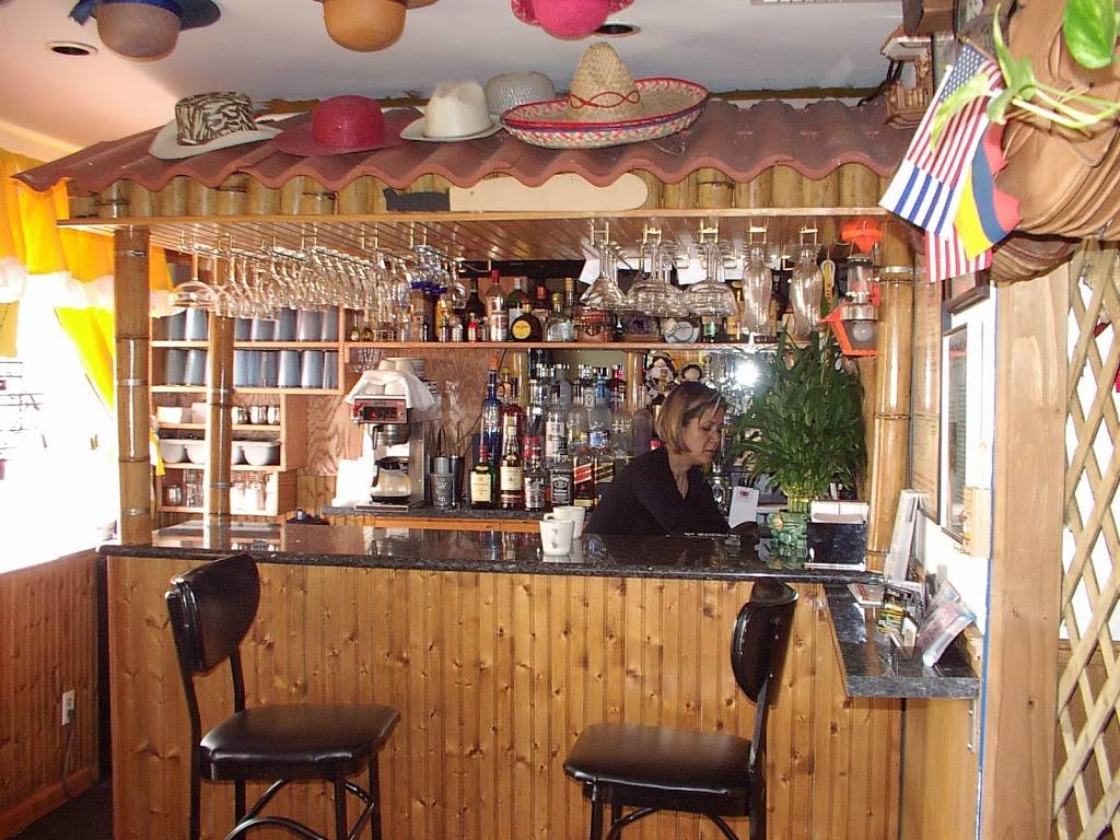 La Finca Restaurant Corporation | restaurant | 170 Broadway, Hicksville, NY 11801, USA | 5169350951 OR +1 516-935-0951