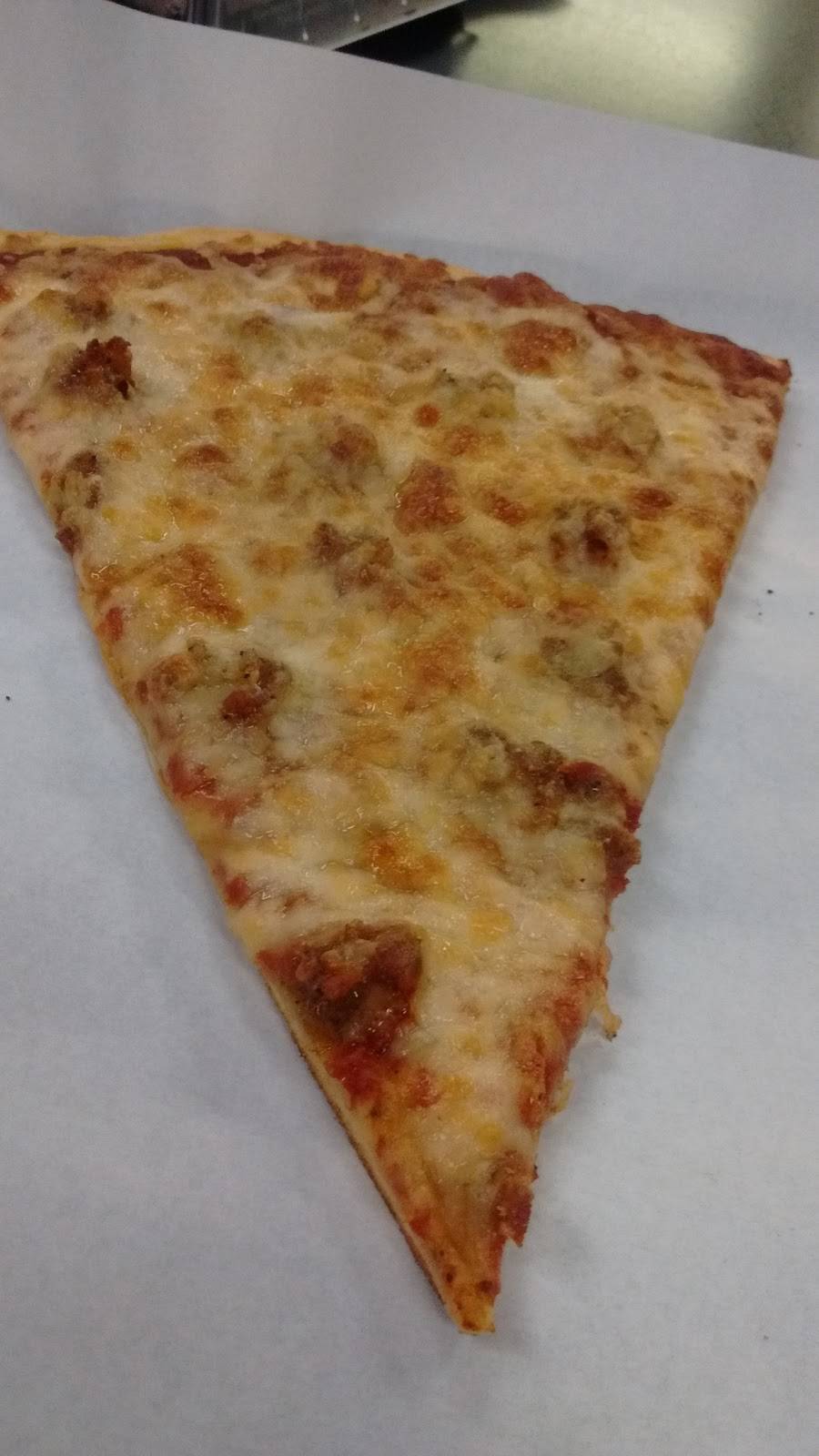 Bacci Pizza | restaurant | 1222 W Bradley Ave, Peoria, IL 61606, USA | 3096762222 OR +1 309-676-2222