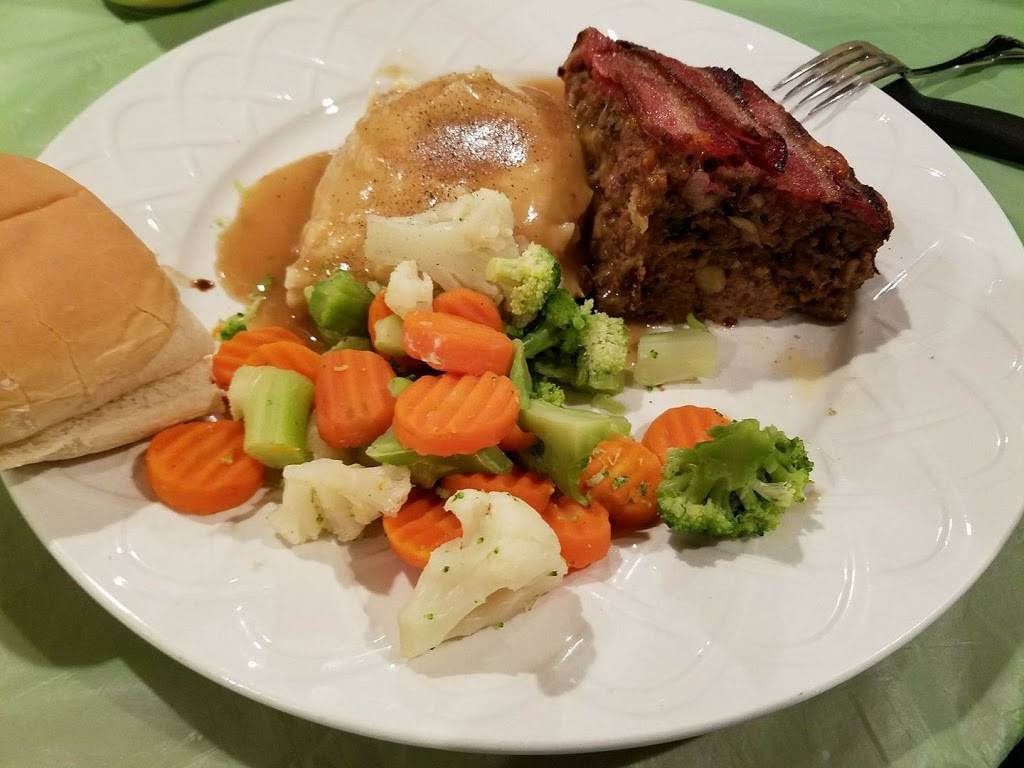 Rochester North-Oakland Elks Lodge | restaurant | 3100 Pond Rd, Leonard, MI 48367, USA | 2485727118 OR +1 248-572-7118