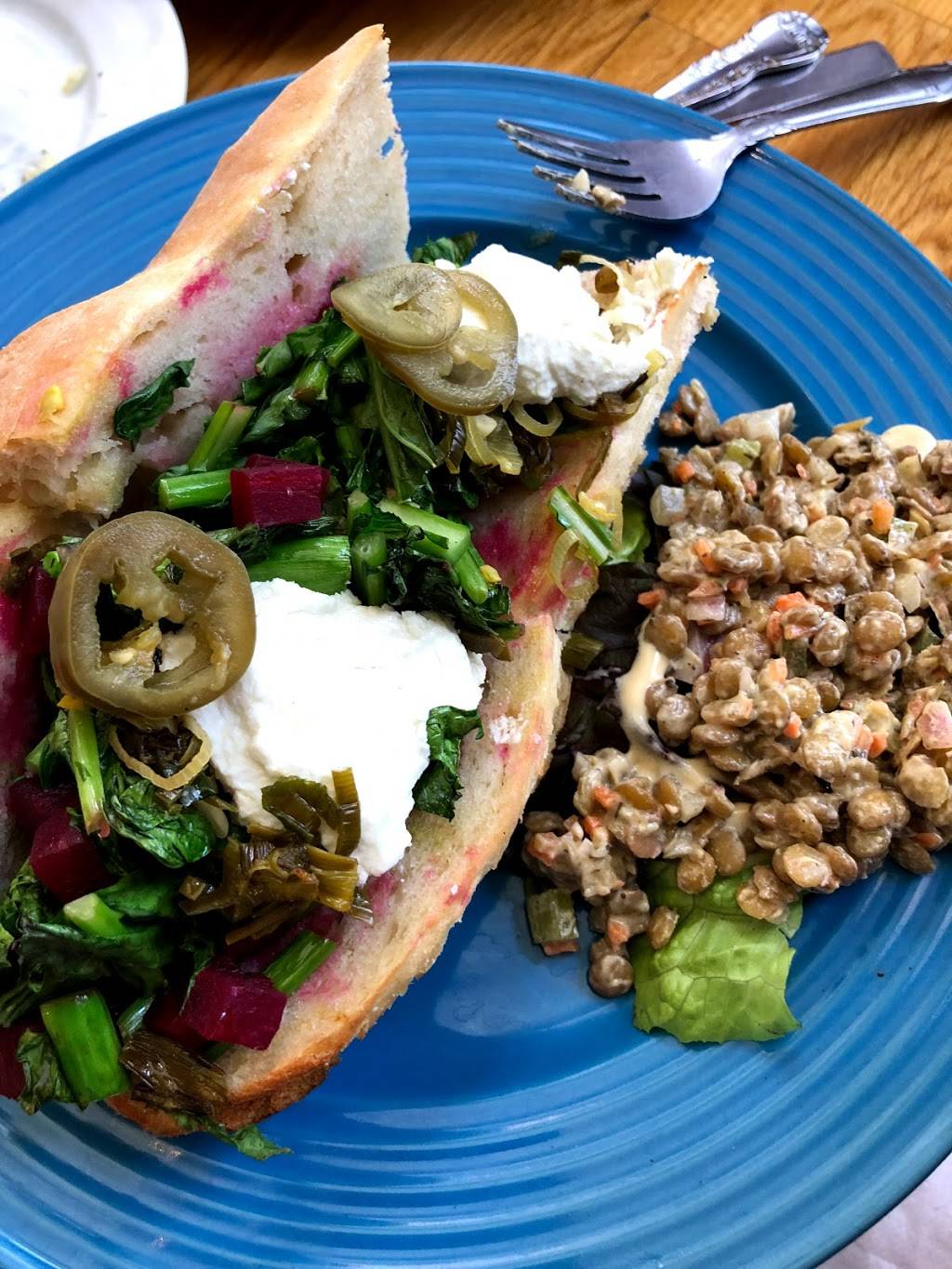 FANNIES | restaurant | 28 Railroad Ave, Warwick, NY 10990, USA | 8459863447 OR +1 845-986-3447