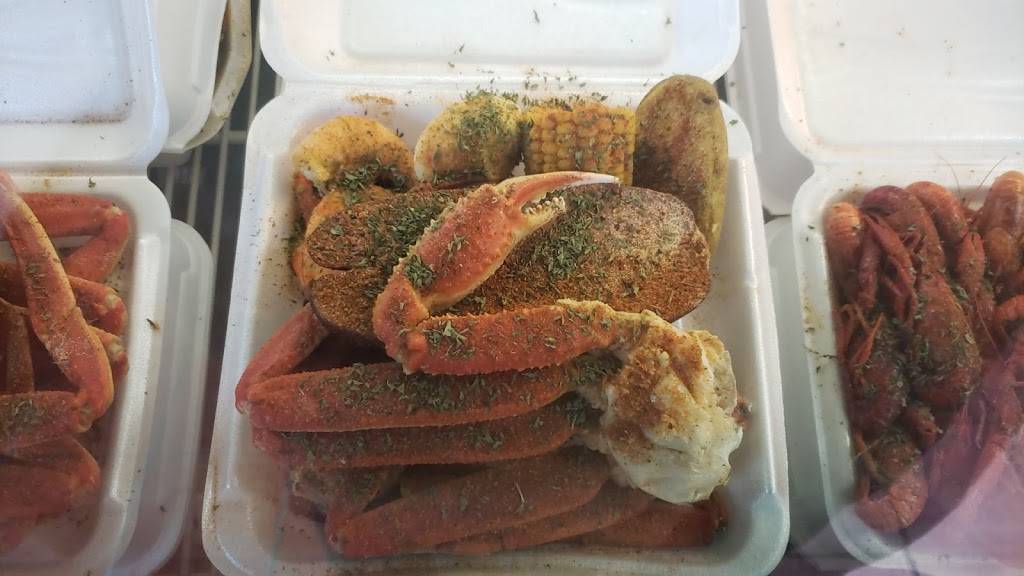 R & R Crab House | restaurant | 6120 Arlington Rd, Jacksonville, FL 32211, USA | 9047443331 OR +1 904-744-3331