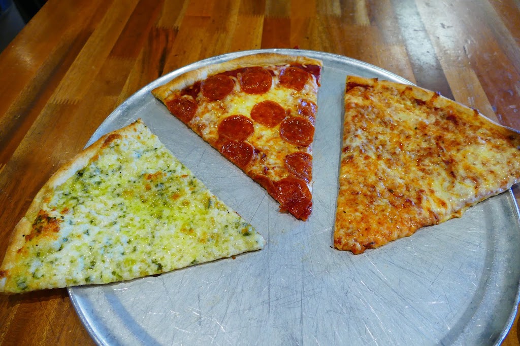 Fratelli Pizza | restaurant | 2120 N Fourth St, Flagstaff, AZ 86004, USA | 9287149700 OR +1 928-714-9700