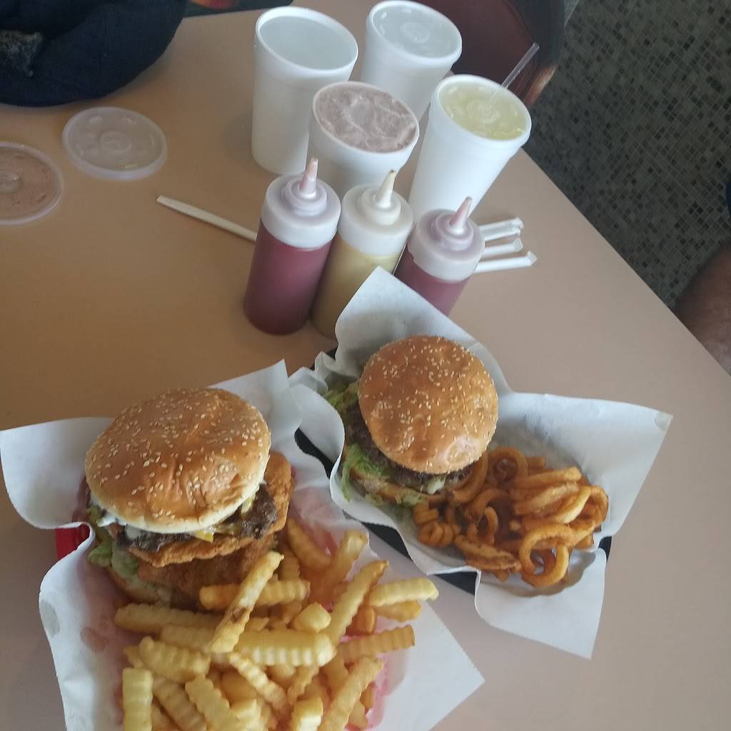 Chick Inn Drive in | restaurant | 501 Holmes Rd, Ypsilanti, MI 48198, USA | 7344833639 OR +1 734-483-3639