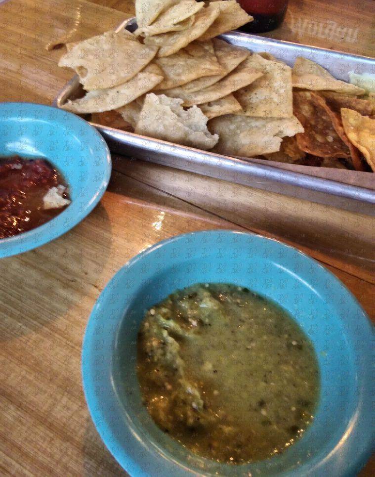 Hightide Burrito & Bar | restaurant | 4591 Lakeside Dr, Jacksonville, FL 32210, USA | 9044908427 OR +1 904-490-8427