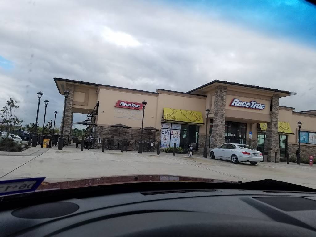 RaceTrac | bakery | 4440 Colonial Blvd, Fort Myers, FL 33966, USA | 2392754046 OR +1 239-275-4046