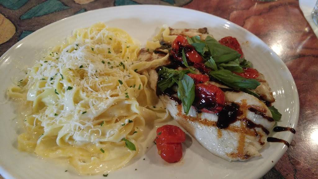 Carrabbas Italian Grill | restaurant | 2815 Geyser Dr, Colorado Springs, CO 80906, USA | 7195271126 OR +1 719-527-1126