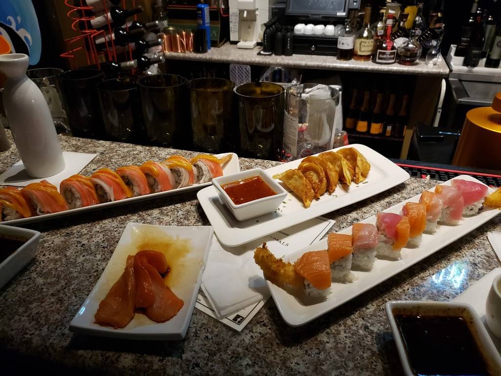 Koi Japanese Sushi Bar & Lounge | restaurant | 3350 Dowlen Rd C, Beaumont, TX 77706, USA | 4093478202 OR +1 409-347-8202