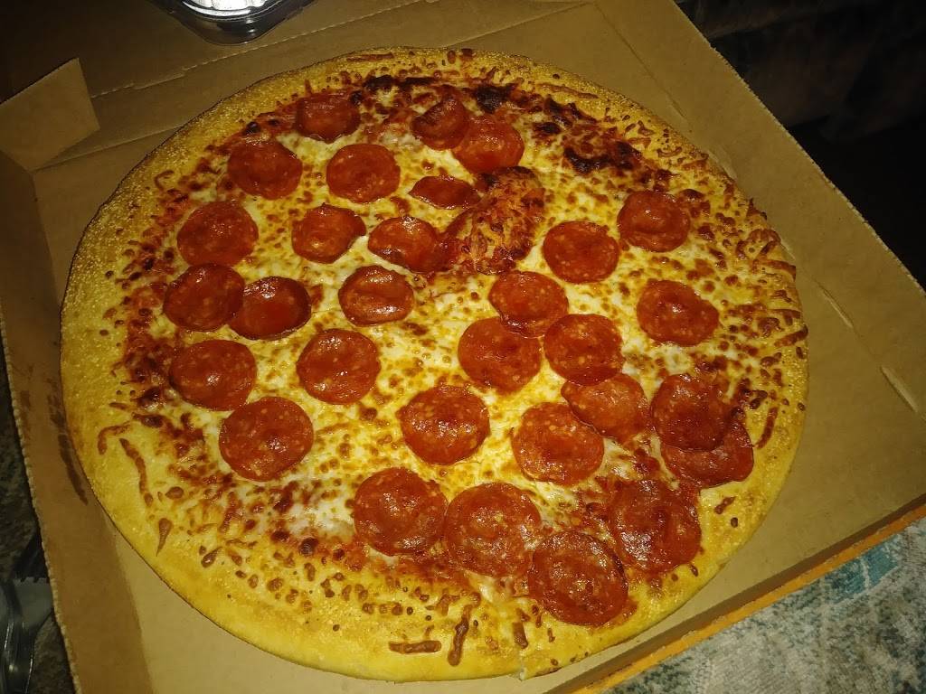 Little Caesars Pizza | meal takeaway | 1202 N Brightleaf Blvd Suite A, Smithfield, NC 27577, USA | 9192431428 OR +1 919-243-1428