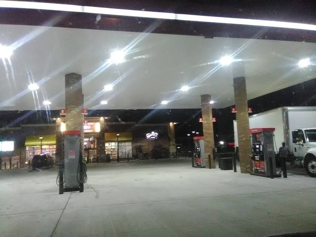 RaceTrac | cafe | 2018 Northwest Hwy, Garland, TX 75041, USA | 9726131189 OR +1 972-613-1189
