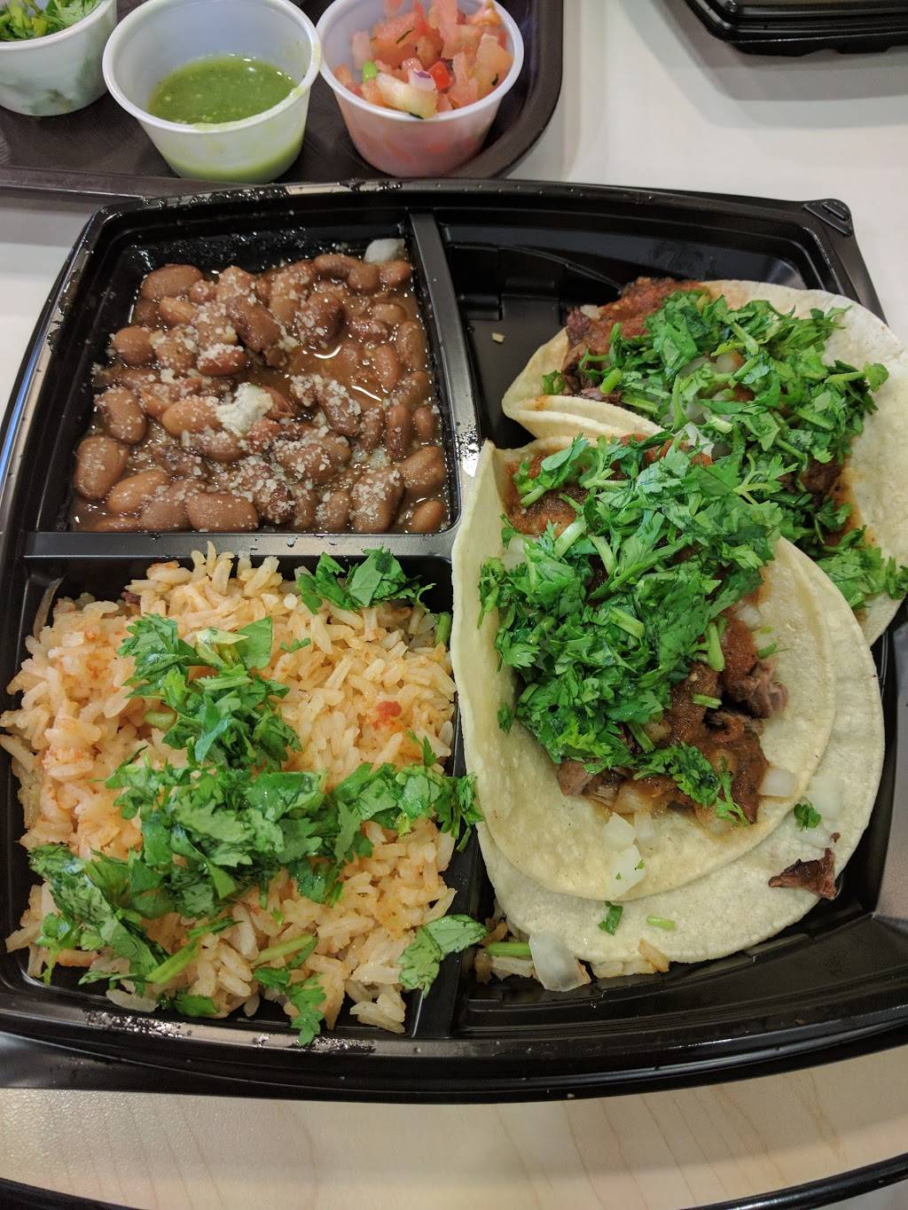 Baja Fresh Mexican Grill | restaurant | 13940 Lee Jackson Memorial Hwy, Chantilly, VA 20151, USA | 7033783804 OR +1 703-378-3804