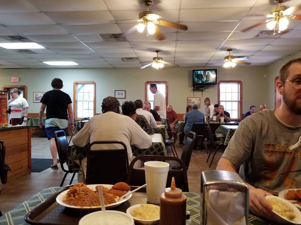 Bar-B-Que Hut | restaurant | 1380 S Guignard Dr, Sumter, SC 29150, USA | 8037735911 OR +1 803-773-5911