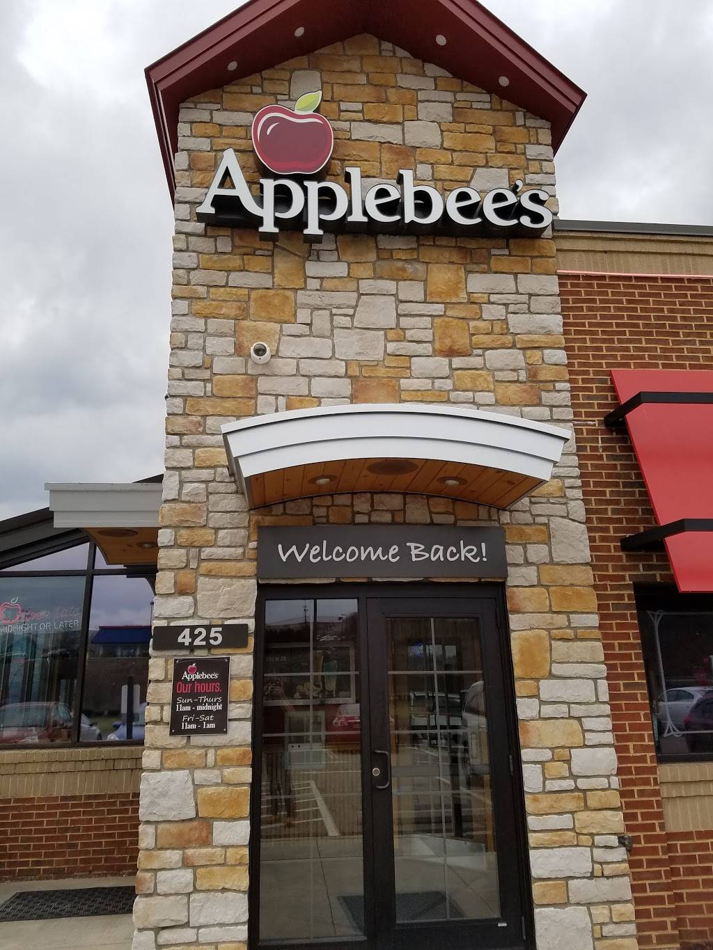 Applebees Grill + Bar | restaurant | 425 Galleria Dr, Johnstown, PA 15904, USA | 8142694500 OR +1 814-269-4500