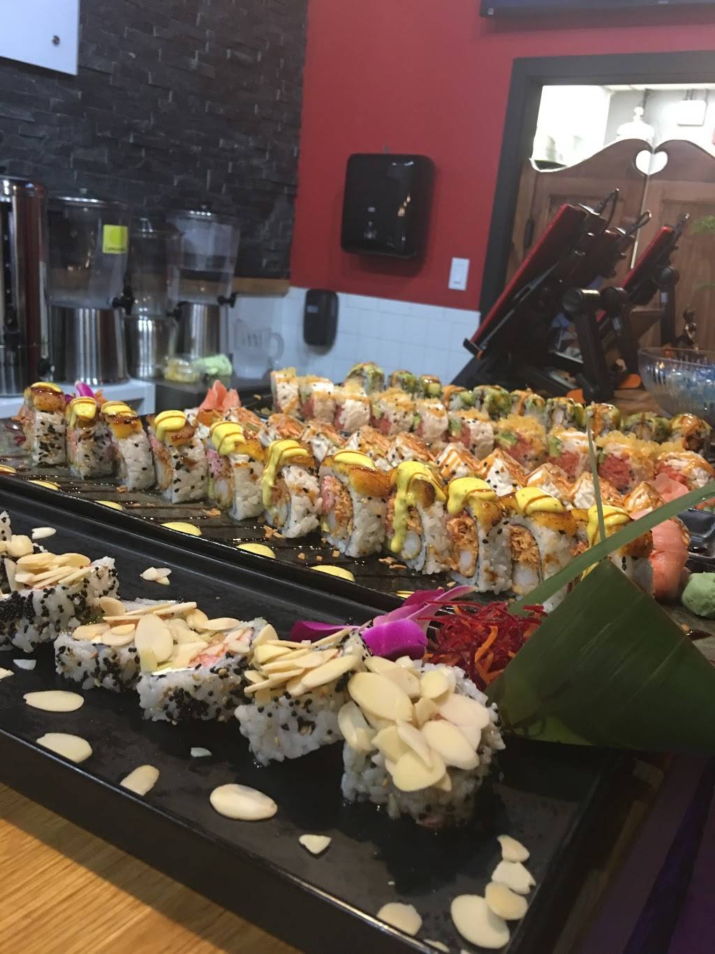 Inari Sushi Fusion west kendall | restaurant | 15672 SW 72nd St, Miami, FL 33193, USA | 7863912099 OR +1 786-391-2099