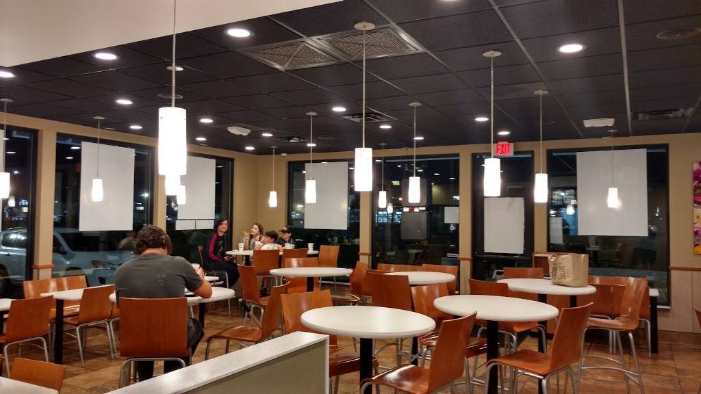 Taco Bell | meal takeaway | 3150 Dial Dr, Council Bluffs, IA 51501, USA | 7123666551 OR +1 712-366-6551