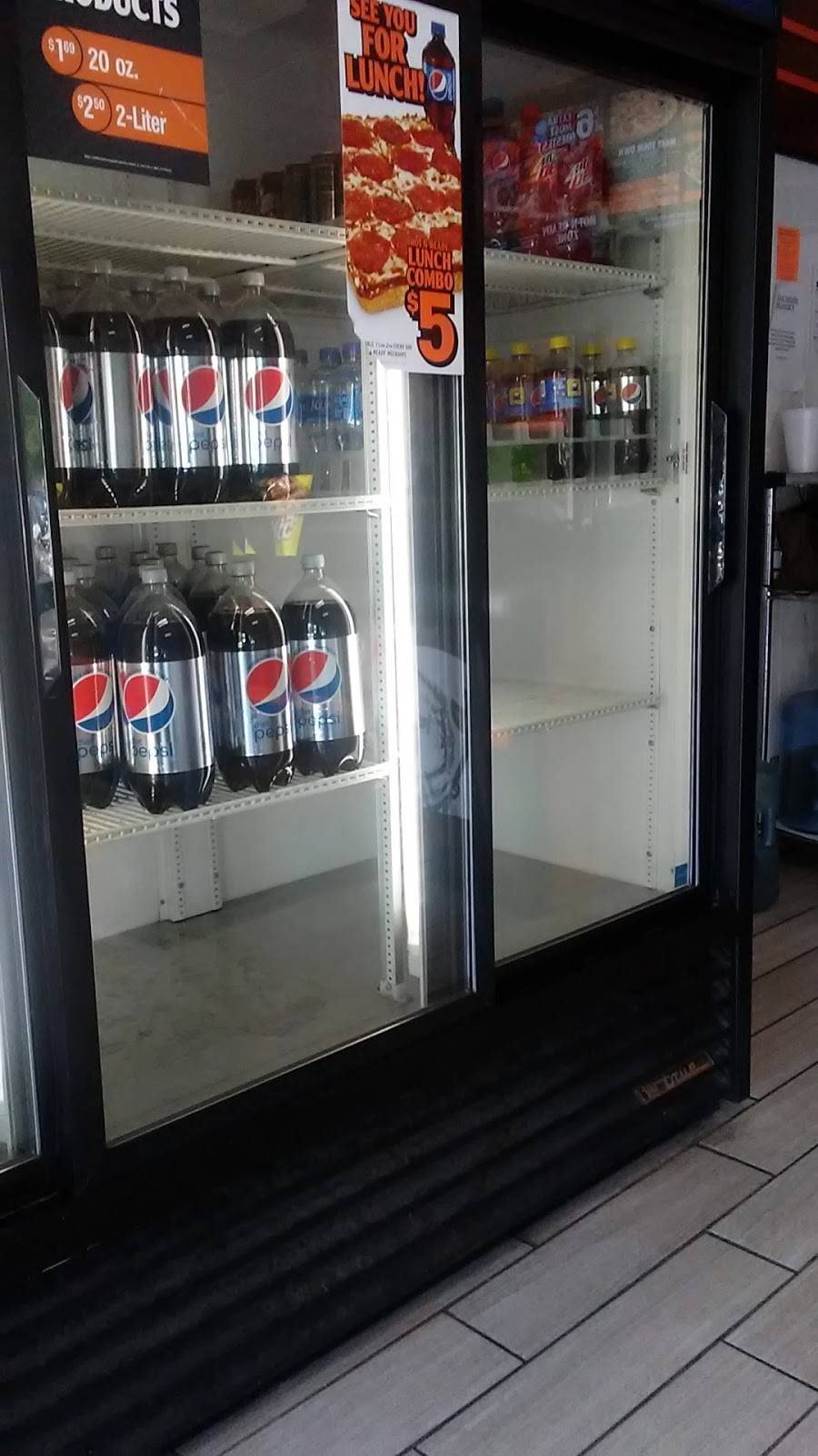 Little Caesars Pizza | meal takeaway | 4550 N First St, Fresno, CA 93726, USA | 5592267004 OR +1 559-226-7004