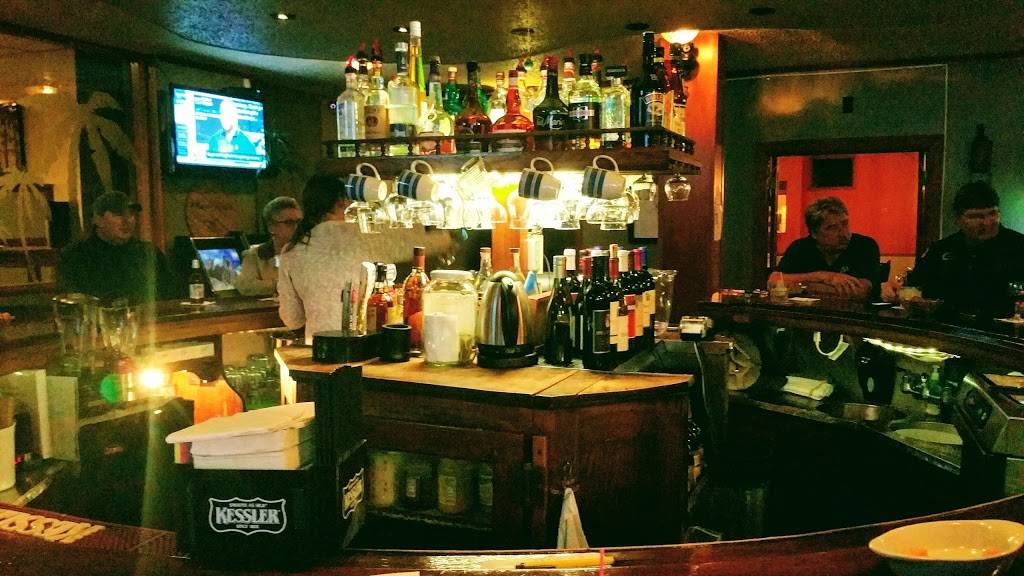 The Palms Supper Club | restaurant | 5912 US-51 BUS, Weston, WI 54476, USA | 7153592200 OR +1 715-359-2200