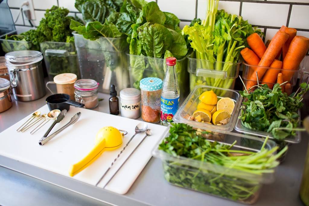 Super Juiced | restaurant | 540 9th St, Oakland, CA 94607, USA | 5106280184 OR +1 510-628-0184