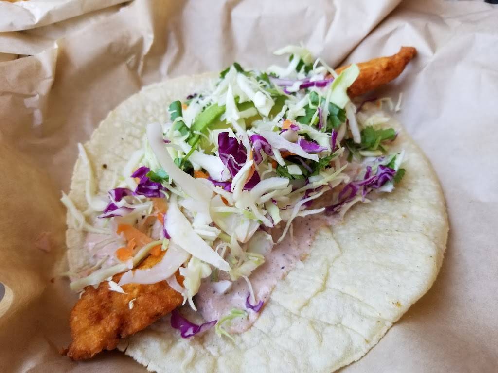 Skeeters Mesquite Grill | restaurant | 4121 W Lake Houston Pkwy, Kingwood, TX 77339, USA | 2813617168 OR +1 281-361-7168