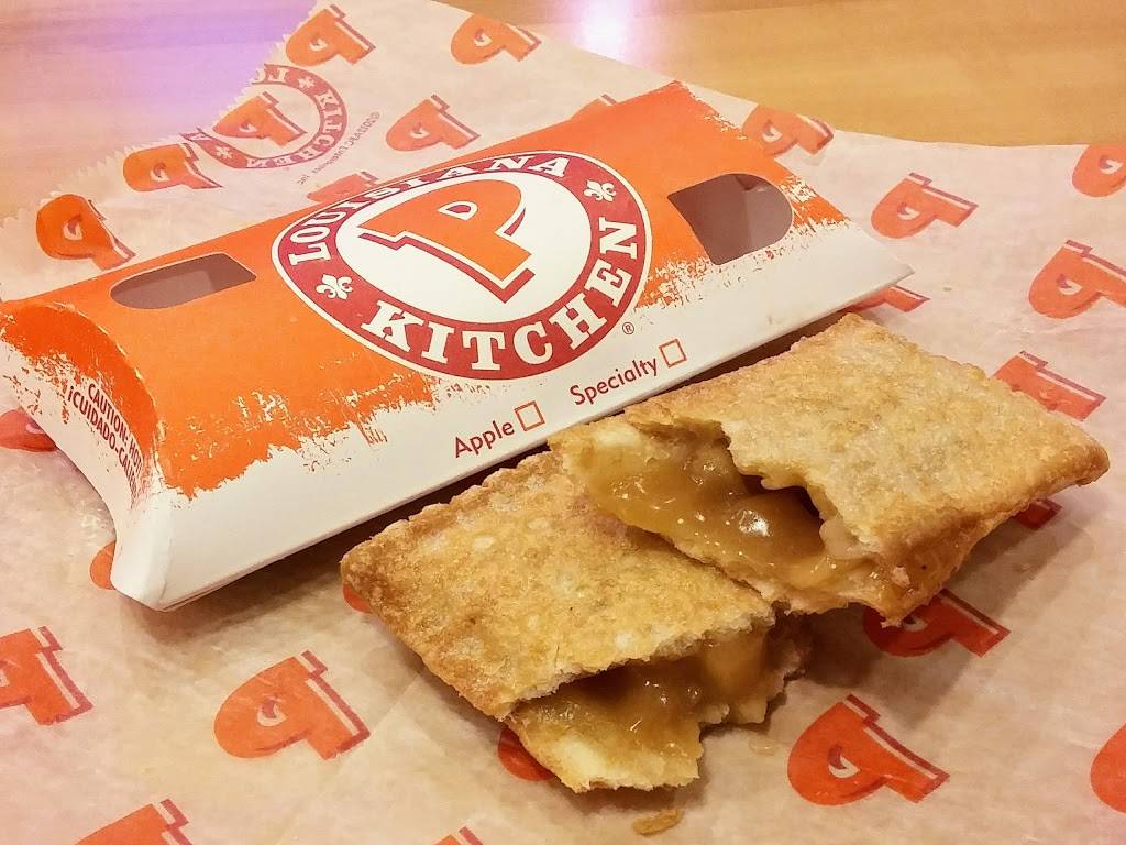 Popeyes Louisiana Kitchen | restaurant | 4275 Radford Dr Building 631, Honolulu, HI 96818, USA | 8084228440 OR +1 808-422-8440