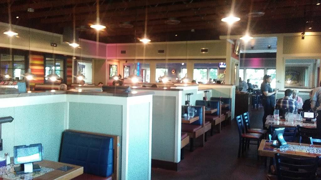 Chilis Grill & Bar | restaurant | 638 Stillwater Ave, Bangor, ME 04401, USA | 2079475770 OR +1 207-947-5770