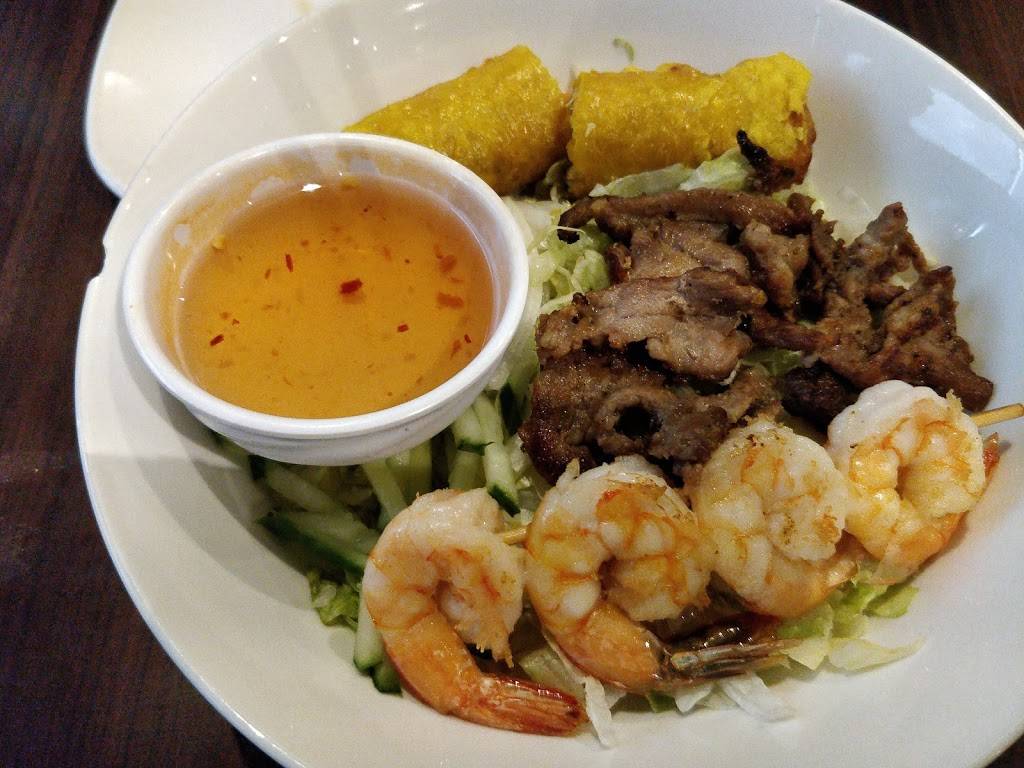 Ben Thanh | restaurant | 500 Fairway Rd S, Kitchener, ON N2C 1X3, Canada | 5197423338 OR +1 519-742-3338