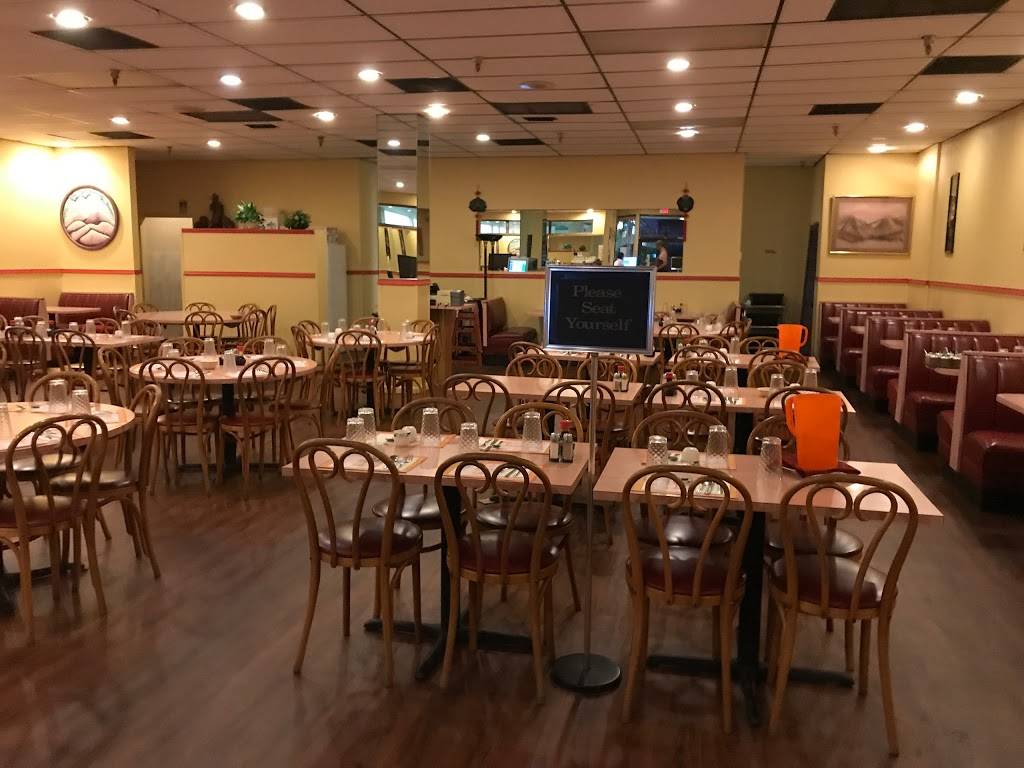 Fon Shan Chinese Restaurant | restaurant | 4735 N Congress Ave, Boynton Beach, FL 33426, USA | 5616410500 OR +1 561-641-0500
