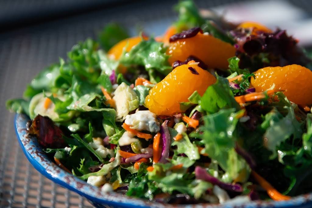 Sandy Ridge Vineyards & Mercantile | restaurant | 180 OH-61, Norwalk, OH 44857, USA | 4195048884 OR +1 419-504-8884