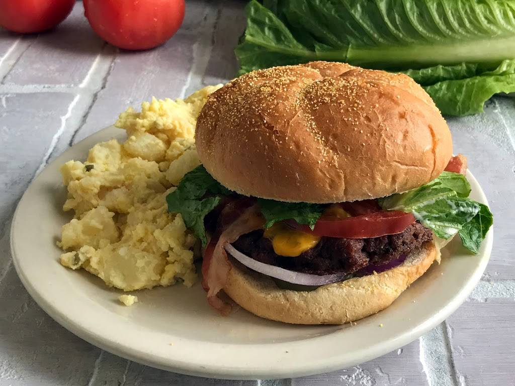 Spectacular Tubers | restaurant | 422 E Hwy 30, Gonzales, LA 70737, USA | 2256449744 OR +1 225-644-9744