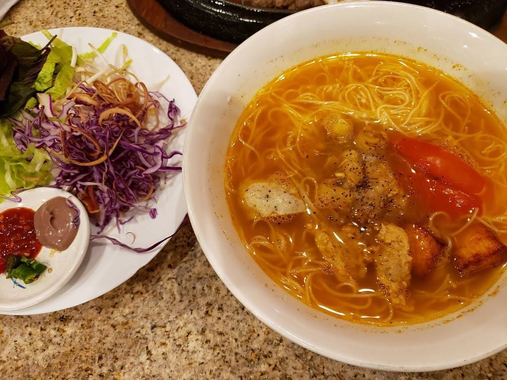 Bò Né Houston | restaurant | 11169 Beechnut St, Houston, TX 77072, USA | 8323513389 OR +1 832-351-3389