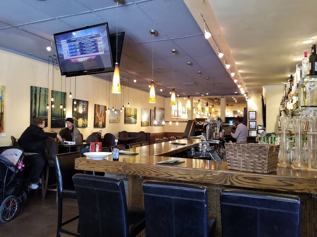 Outrigger | restaurant | 2232 Queen St E, Toronto, ON M4E 1E9, Canada | 6477482232 OR +1 647-748-2232