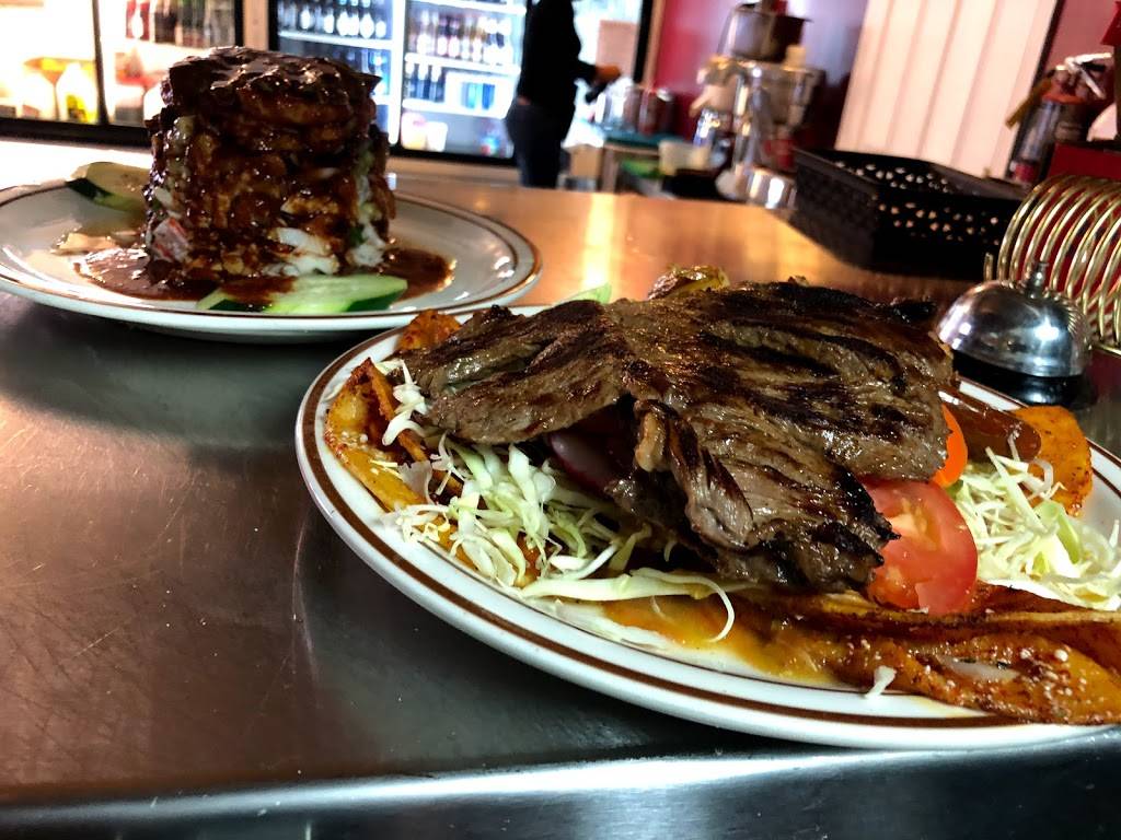 Mi Lindo Apatzingan #2 | restaurant | 10529 Hole Ave, Riverside, CA 92505, USA | 9516891420 OR +1 951-689-1420
