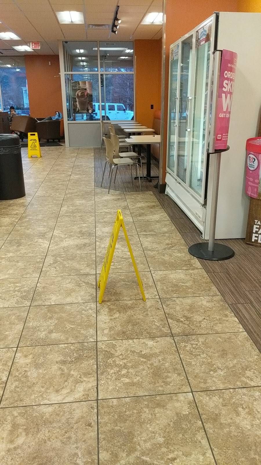 Dunkin Donuts | cafe | 338 Ramapo Valley Rd, Oakland, NJ 07436, USA | 2016510980 OR +1 201-651-0980