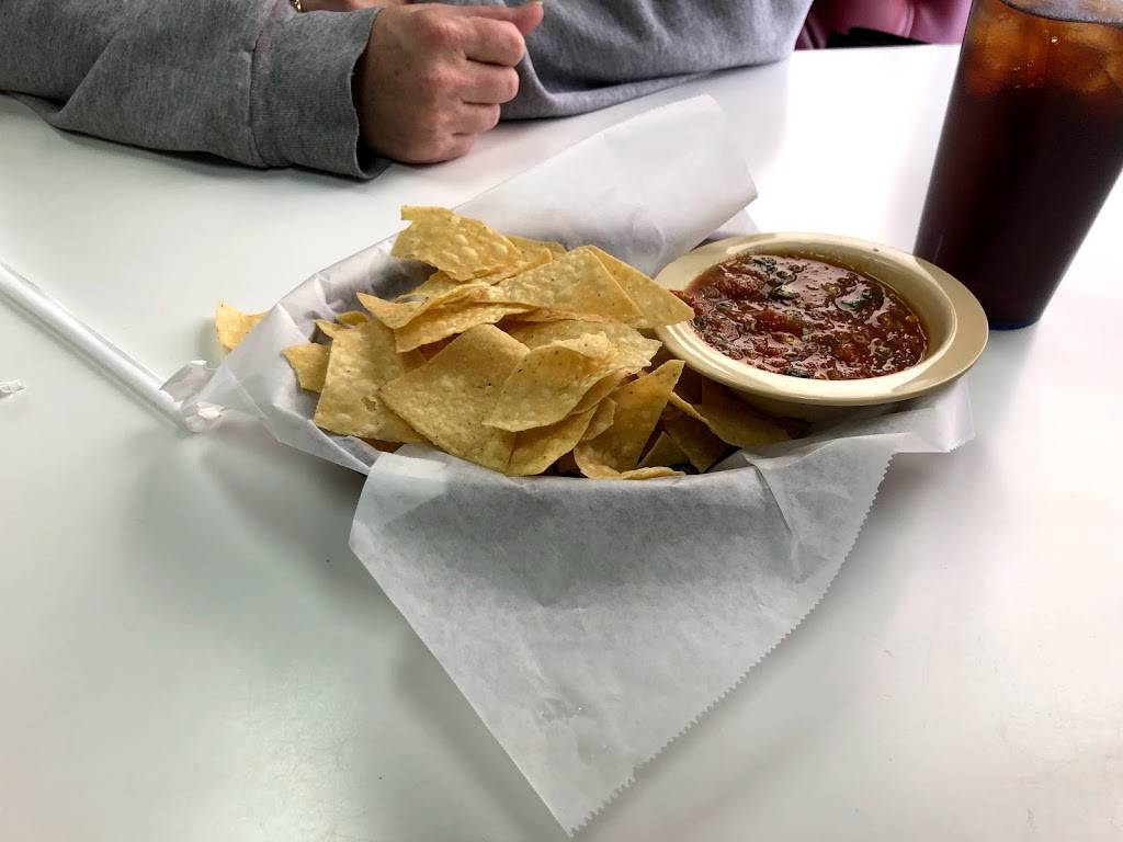 Tonys Mexican Food | restaurant | 2041 N Jones Blvd, Las Vegas, NV 89108, USA | 7026461739 OR +1 702-646-1739