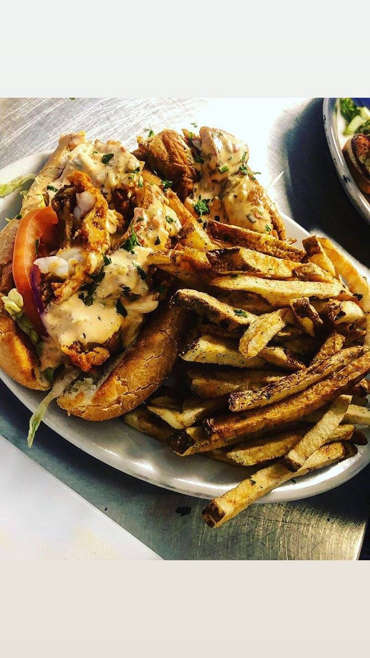 BeachHouse 757 | restaurant | 1910 Atlantic Ave, Virginia Beach, VA 23451, USA | 7579375839 OR +1 757-937-5839