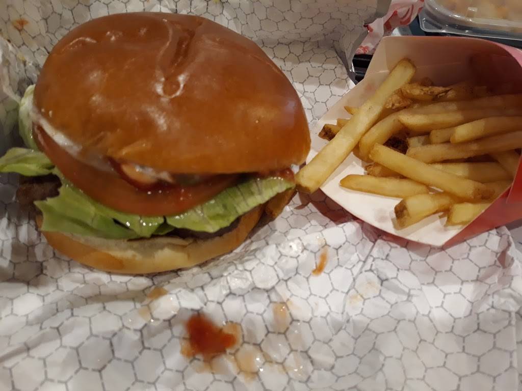 Wendys | restaurant | 20561 Gibraltar Rd, Brownstown Charter Twp, MI 48183, USA | 7346761406 OR +1 734-676-1406