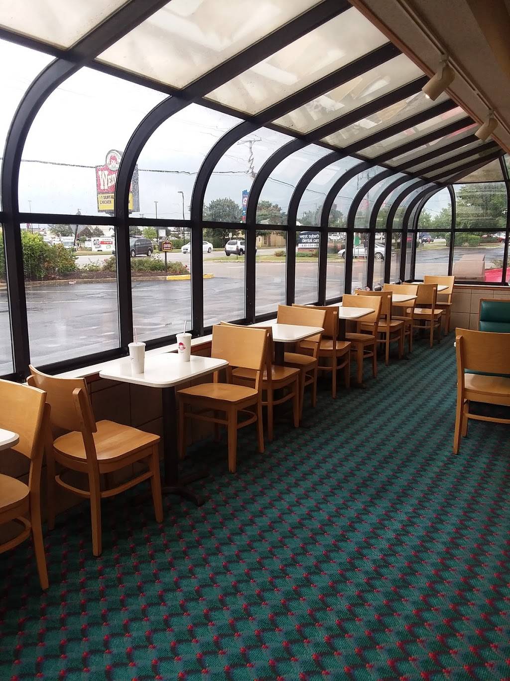 Wendys | restaurant | 1895 Douglas Rd, Montgomery, IL 60538, USA | 6308449320 OR +1 630-844-9320