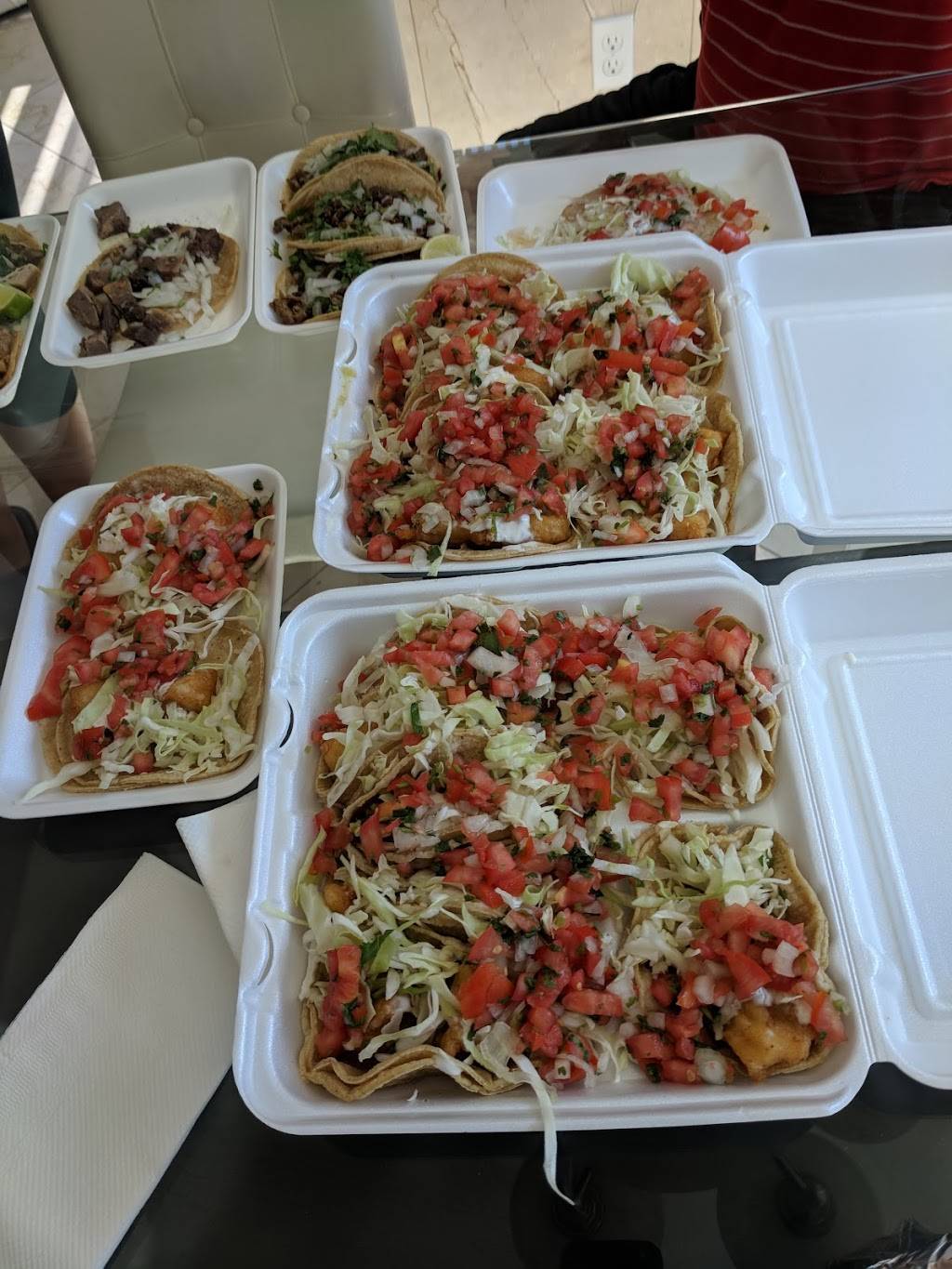 Ponchos Authentic Mexican And Seafood | restaurant | 1279 E Main St, El Cajon, CA 92021, USA | 6194442506 OR +1 619-444-2506