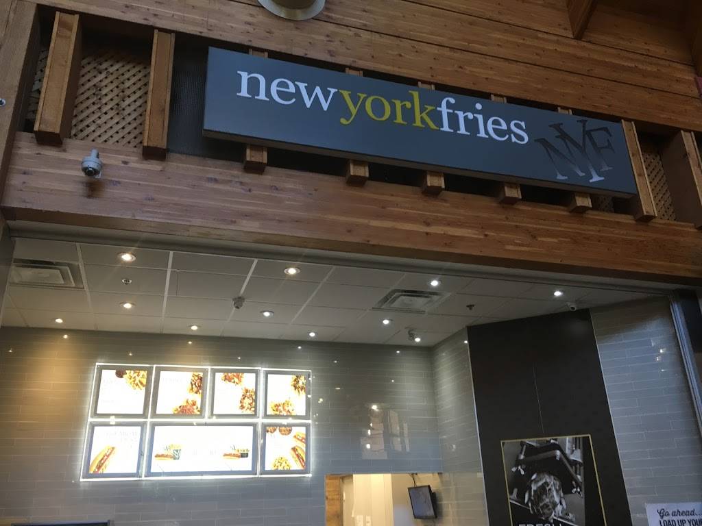 New York Fries - Gateway To Niagara | restaurant | 424 South Service Road RU2, Grimsby, ON L3M 3K4, Canada | 9059459963 OR +1 905-945-9963