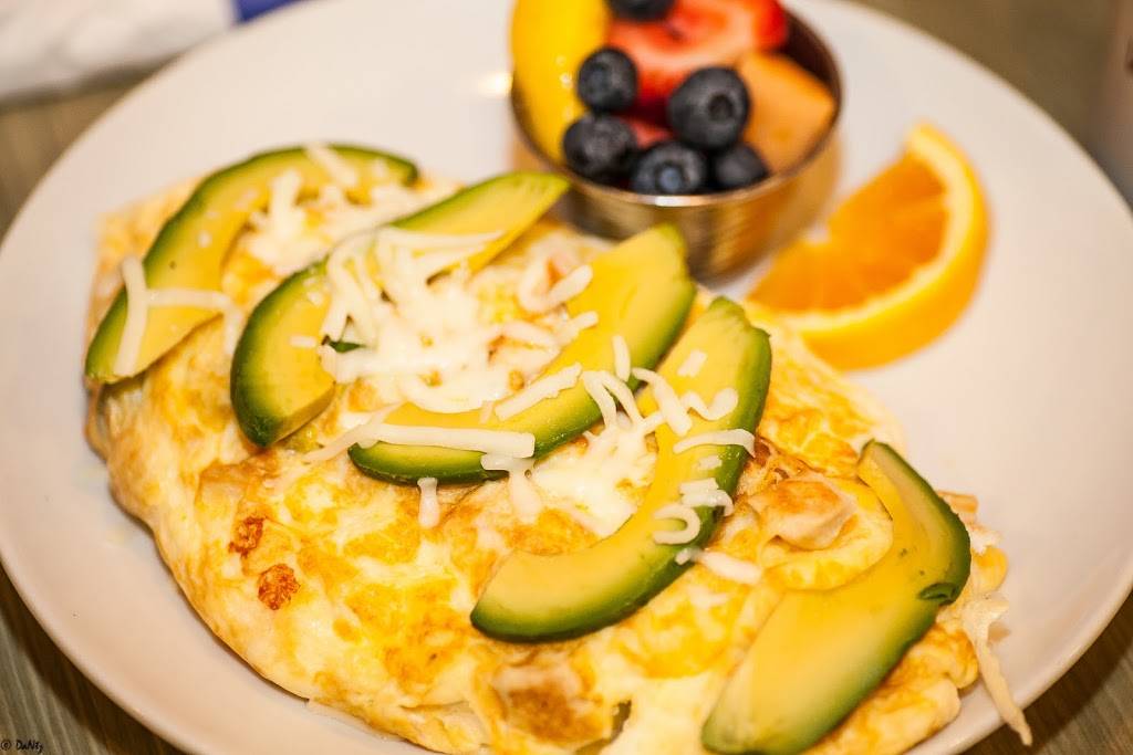 Delias Kitchen | restaurant | 1034 Lake St, Oak Park, IL 60301, USA | 7083581300 OR +1 708-358-1300