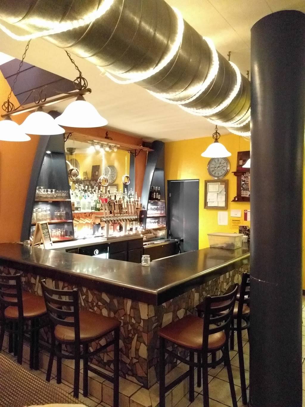 Bigelos Bistro | restaurant | 140 N Main St, Edwardsville, IL 62025, USA | 6186551471 OR +1 618-655-1471