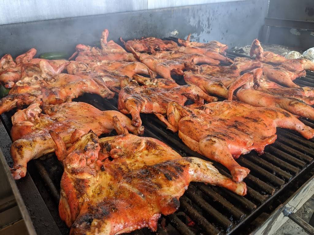 Que Tal Pollo | restaurant | 9100 E, E US Hwy 40, Independence, MO 64055, USA | 8168593292 OR +1 816-859-3292