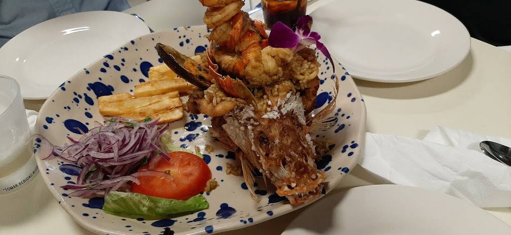 La Perla Seafood Bar & Grill | restaurant | 1396 SW 160th Ave, Weston, FL 33326, USA | 9543851102 OR +1 954-385-1102