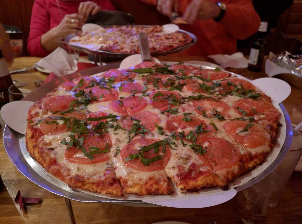 JJ Twigs Pizza & Pub | restaurant | 150 S Northwest Hwy, Palatine, IL 60074, USA | 8473581400 OR +1 847-358-1400