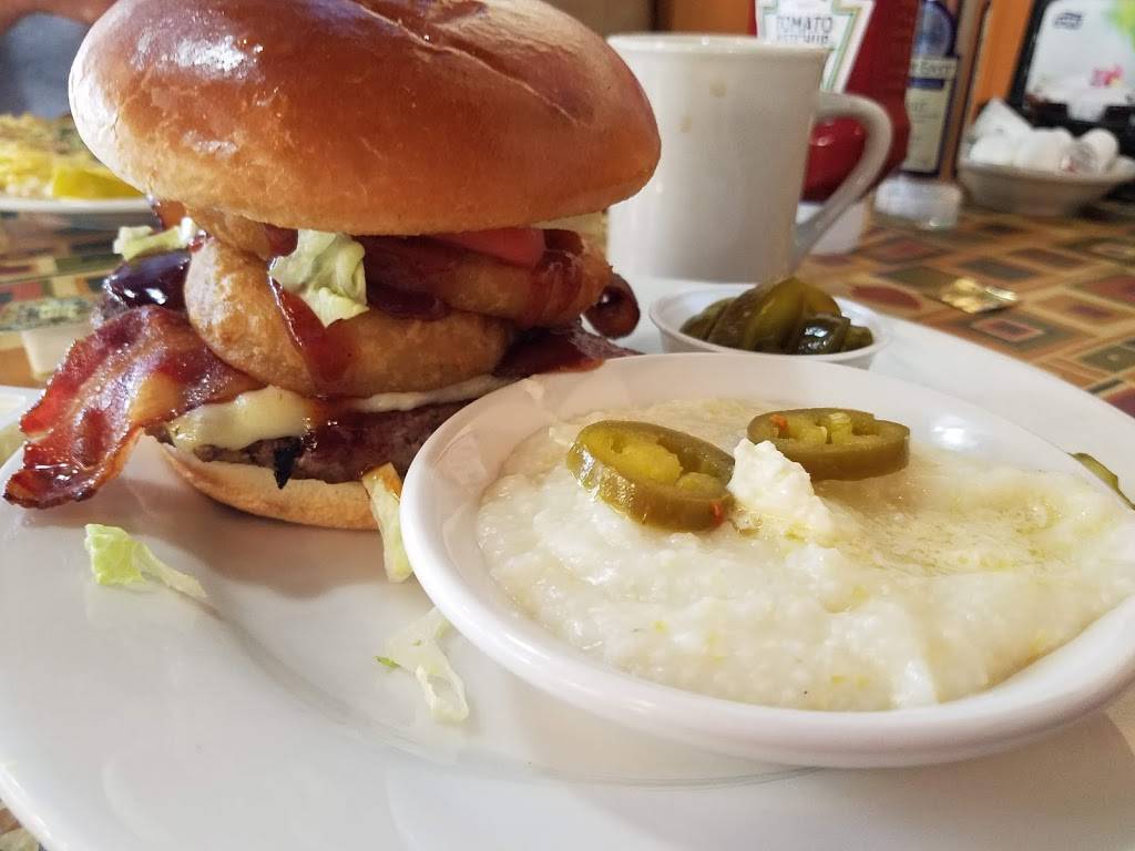 Eastside Diner | restaurant | 7246 55th Ave E, Bradenton, FL 34203, USA | 9419001040 OR +1 941-900-1040