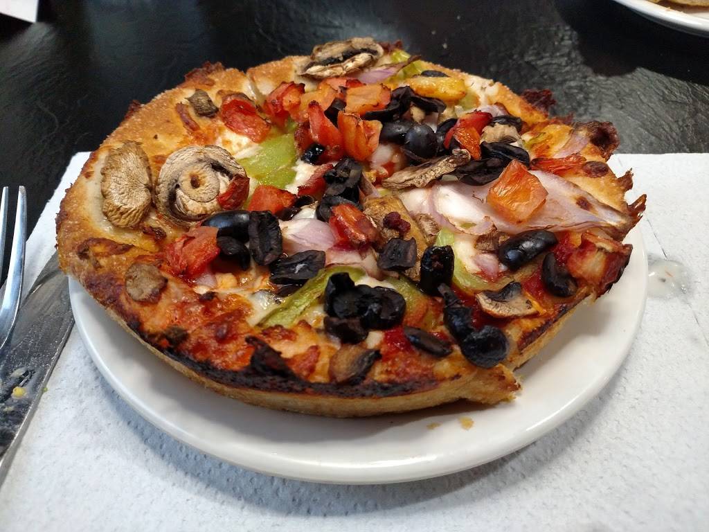 Pizza Hut | restaurant | 1080 E Main St, Brownsburg, IN 46112, USA | 3178523129 OR +1 317-852-3129