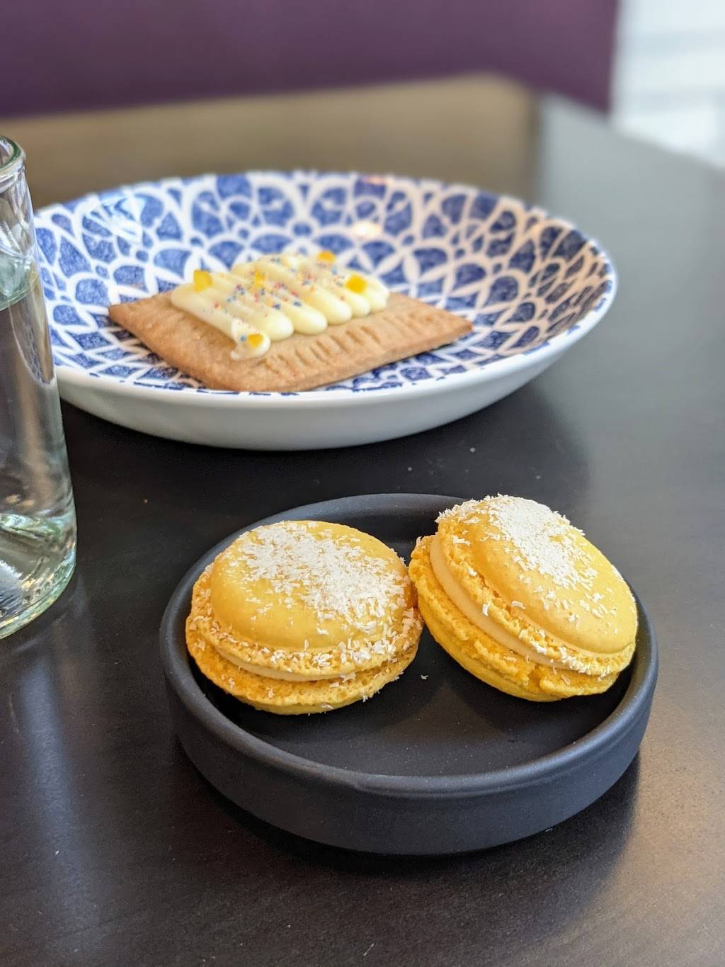 Khora | restaurant | 37 W 7th St, Cincinnati, OH 45202, USA | 5139772800 OR +1 513-977-2800